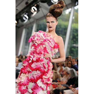 Paris Haute Couture Week, H/W 2010