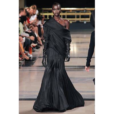 Paris Haute Couture Week, H/W 2010