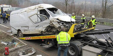 Steirer sprang zweimal vor LKW
