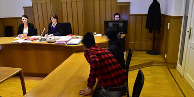 Frischlings-Morde: Drei Monate bedingt