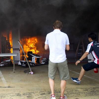 F1: Feuer in der Williams-Box