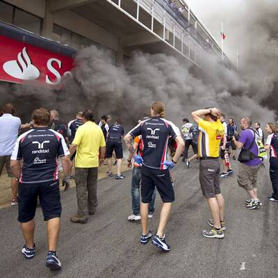 F1: Feuer in der Williams-Box