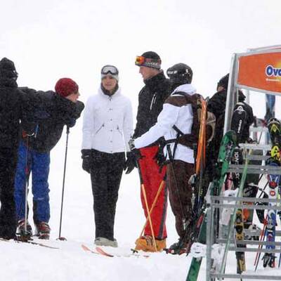 Prinz William und Kate Middleton turteln im Schnee