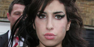 winehouse2