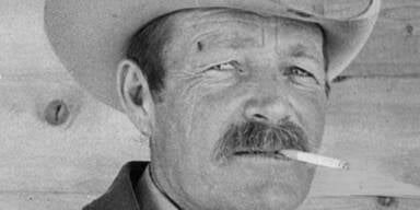 Darrell Hugh Winfield