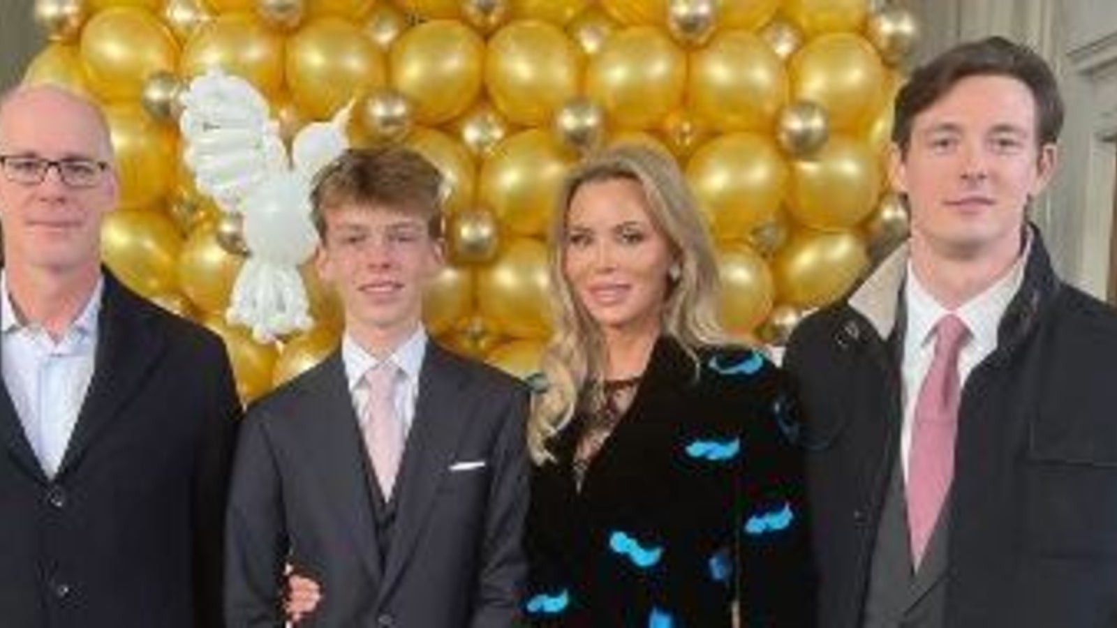 Späte Taufe für Wiener Milliardärssohn - stars24