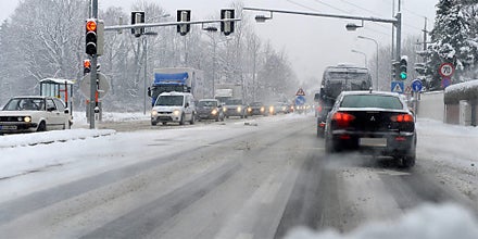 Schneefall richtet schon wieder Chaos an