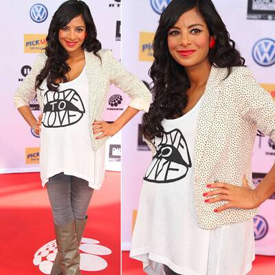 Hochschwangere Collien zeigt endlich Bauch