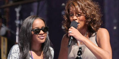 Bobbi Kristina, Whitney Houston