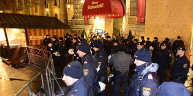 Demo: Pöbeleien am Christkindlmarkt  