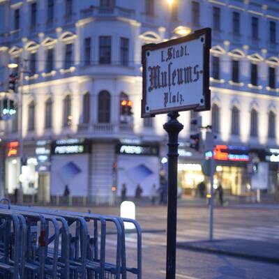 2.000 Polizisten im Ball-Einsatz