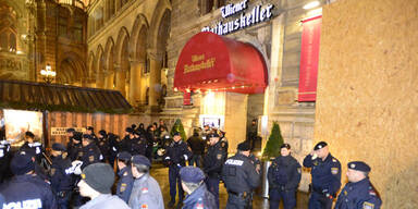 Demo: Pöbeleien am Christkindlmarkt  