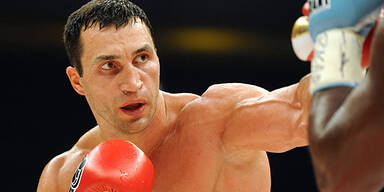 Hendl-Salat haut Wladimir Klitschko um