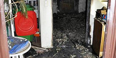 Brand in Wien - Frau in Lebensgefahr