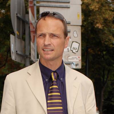 Team Stronach, 12. Jessi Lintl