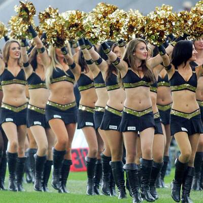 So sexy sind die Cheerleader