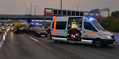 Serien-Crash auf der Südautobahn 