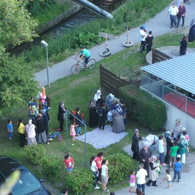 Verzweifelte Suche nach zweijährigem Bub 