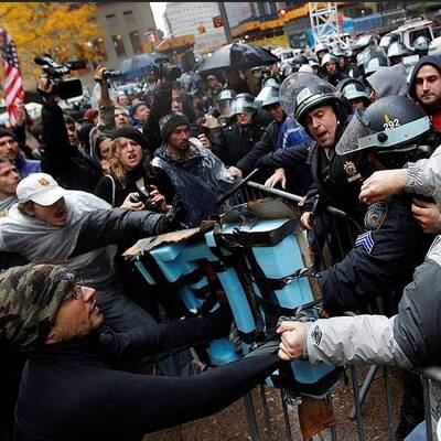Occupy-Aktivisten belagern Wall Street in New York 