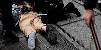 Tausende stürmen New Yorker Wall Street