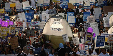 Tausende stürmen New Yorker Wall Street