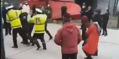 China-Virus: Polizei jagt Menschen aus Wuhan