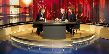 Wulff sagt Rücktritt im TV ab