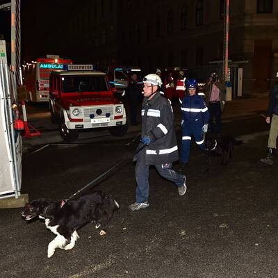 Die ersten Bilder vom Fabrikseinsturz