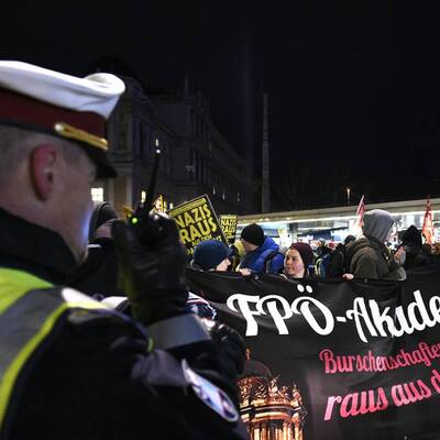 Proteste gegen Akademikerball in Wien 