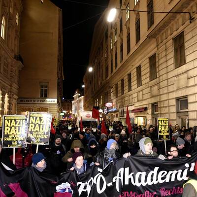 Proteste gegen Akademikerball in Wien 