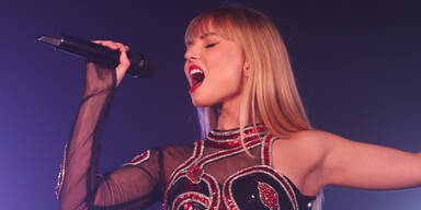 Xenna singt Taylor Swift