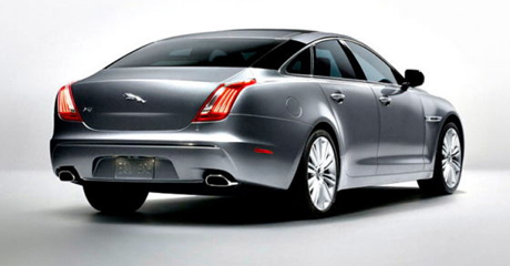 Luxus-Raubkatze zeigt neuerdings Krallen