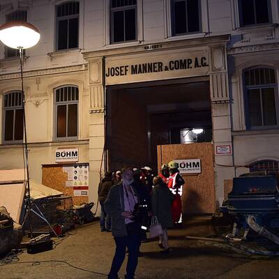 Die ersten Bilder vom Fabrikseinsturz