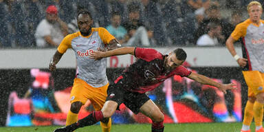 1:0 - Bullen ziehen in CL-Playoff ein