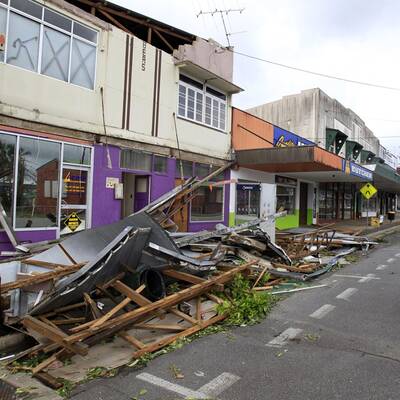 Yasi verwüstet Australien