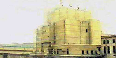 Nordkorea nimmt Atom- Reaktor in Betrieb