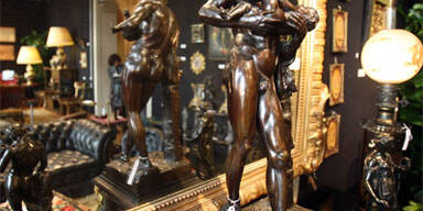 Luxus-Inventar von Yves Saint Laurent verstiegert