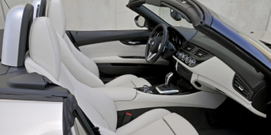 Sportroadster mit zwei Gesichtern