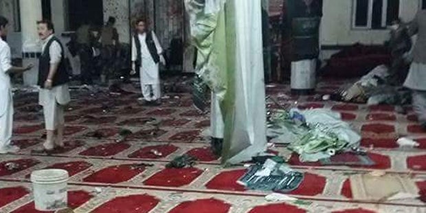 Mindestens 30 Tote nach Selbstmord-Anschlag in Moschee