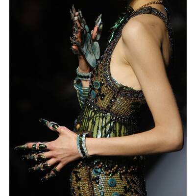 Tarzan & Jane: Gaultier im Dschungelfieber