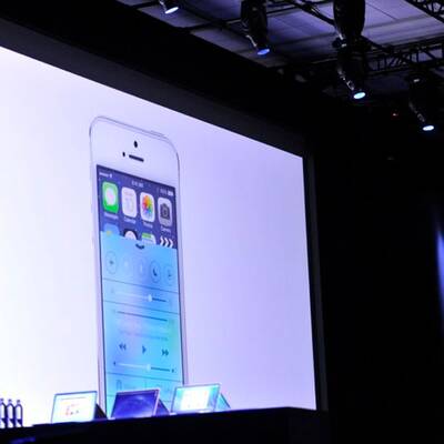 Apple zeigt iOS 7 und Co.