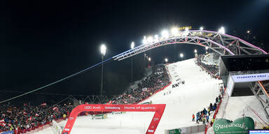 Kristoffersen siegte wegen Zielbogen