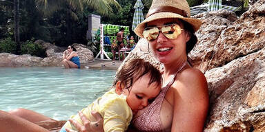 Tamara Ecclestone stillt Tochter Sophia