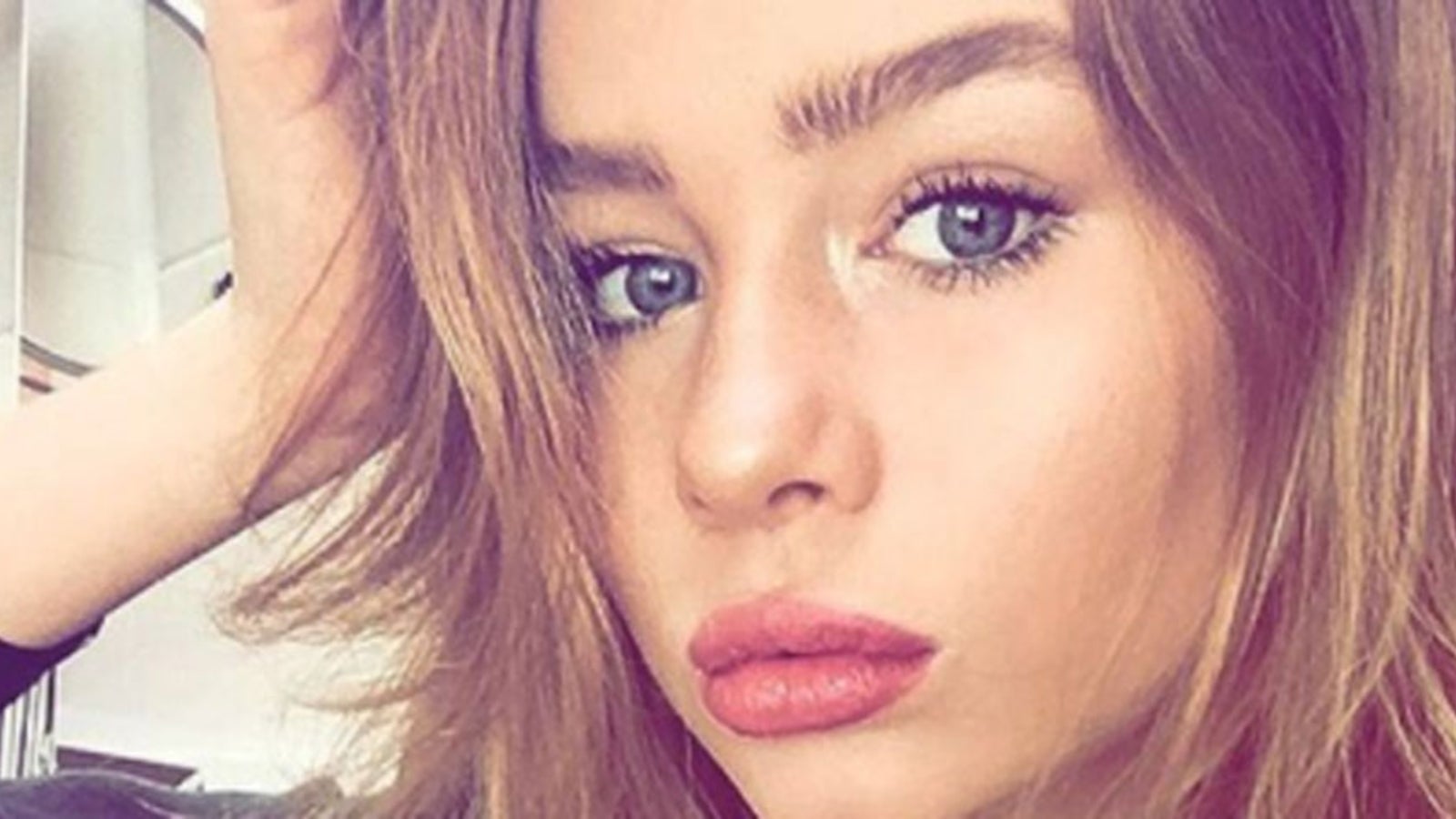 GNTM: Zoe in Tränen bei Umstyling - stars24