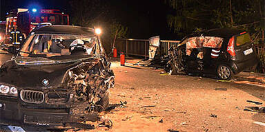 Reh-Kadaver flog in Auto: Lenkerin tot!