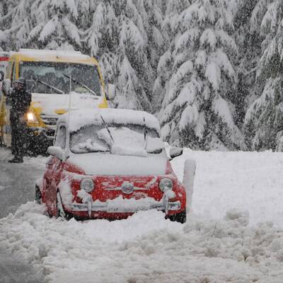 Schnee-Chaos am Brenner