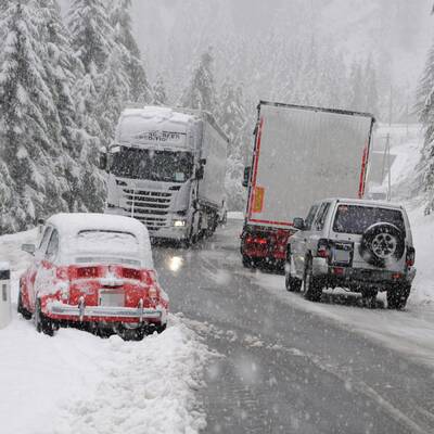 Schnee-Chaos am Brenner