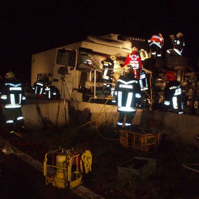25 Tonnen Zucker verkleben Westautobahn