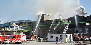 Leopoldsdorf:Großbrand in Zuckerfabrik 