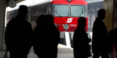 Ferien-Drama: Julian (8) von Zug getötet